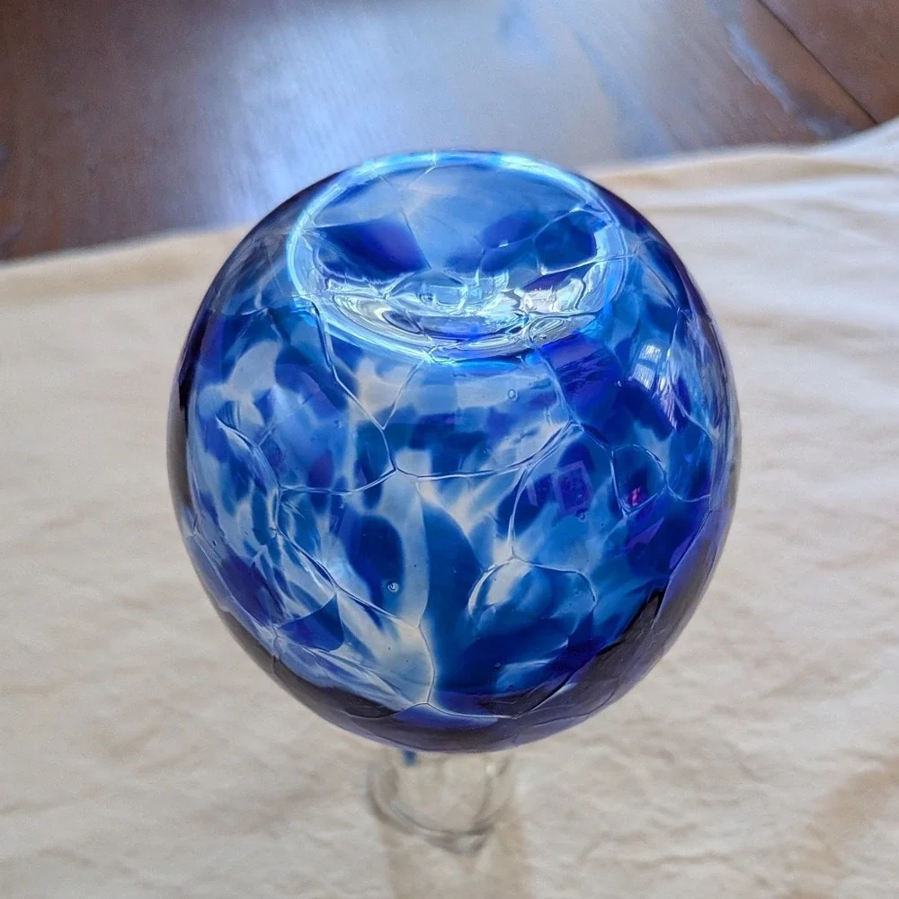 Hand Blown Art Glass Vase Blue Swirl Heart Shape Spout‎ Small Bud Vase Wedding